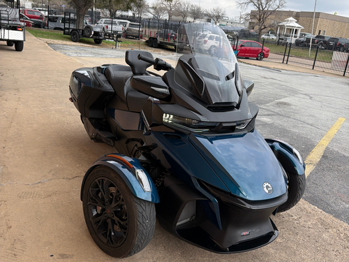 Pre-Owned 2022 Can-Am Spyder RT SE6 Touring Trike – 1330cc 6-Speed Automatic