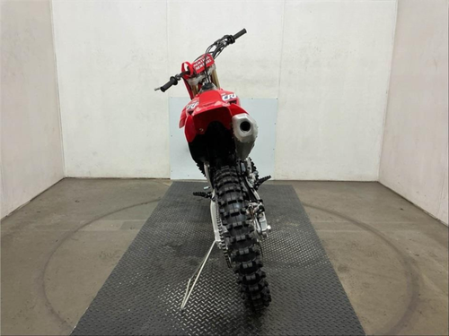 Pre-Owned 2024 Honda CRF250R – High-Performance 249cc Motocross Dirt Bike
