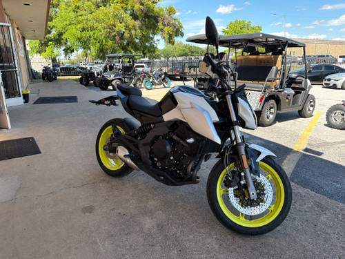 Pre-Owned 2023 CFMOTO 650NK – 649cc Naked Sport Motorcycle with ABS
