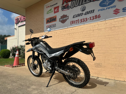 Pre-Owned 2022 Yamaha XT250 for Sale – 249cc Dual-Sport Motorcycle with Fuel Injection