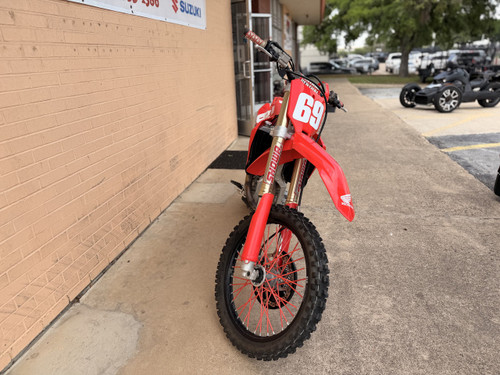 Pre-Owned 2025 HONDA CRF450R – 450cc Motocross Bike | Race-Ready Power, Showa Suspension & HSTC