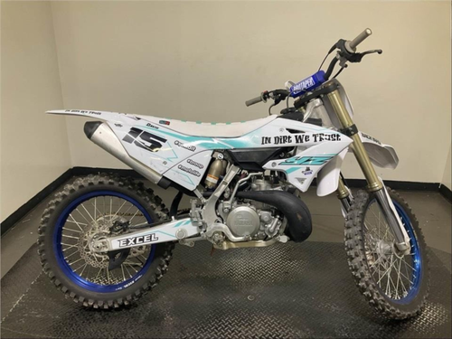 Pre-Owned 2025 YAMAHA YZ250 – 249cc 2-Stroke Motocross Bike