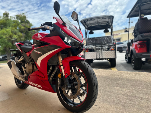 Pre-Owned 2023 HONDA CBR500R ABS – 471cc Sport Motorcycle | Twin-Cylinder, Slipper Clutch & LED Lighting