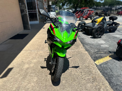 Pre-Owned 2024 KAWASAKI Ninja 500 KRT SE ABS (EX500JRFAL) – 451cc Sport Motorcycle