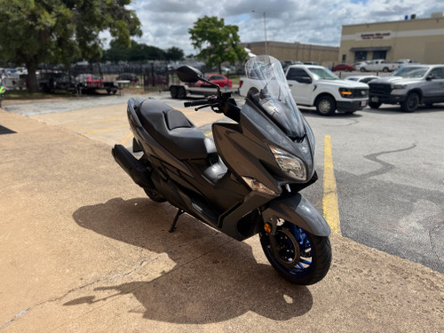 Pre-Owned 2023 SUZUKI Burgman 400 – 400cc Maxi Scoote