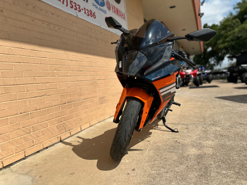 Pre-Owned 2024 KTM RC 390 – 373cc Lightweight Supersport Motorcycle