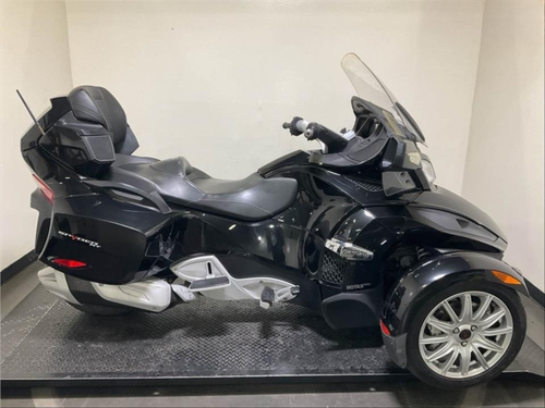 Pre-Owned 2015 Can-Am Spyder RT SE6 Limited – 1330cc 3-Wheel Touring Trike