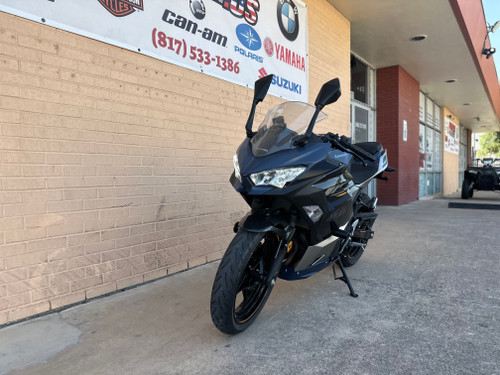 Pre-Owned 2023 Kawasaki Ninja 400 ABS – 399cc Sport Motorcycle
