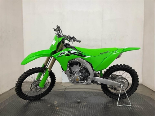Pre-Owned 2025 Kawasaki KX250 (KX252ESFNN) – 249cc Motocross Competition Dirt Bike