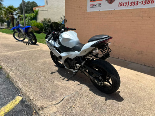 Pre-Owned 2025 Kawasaki Ninja 500 ABS (EX500GSFNL) – 451cc Sport Motorcycle
