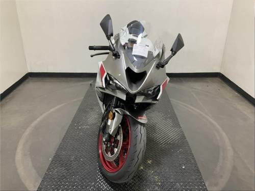 Pre-Owned 2025 Kawasaki Ninja ZX-6R (ZX636KSFAL) – 636cc Supersport Motorcycle