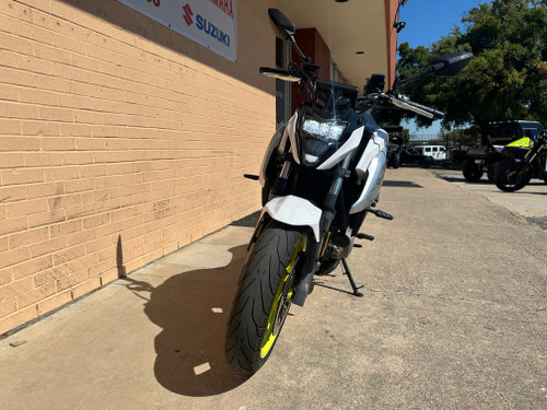 Pre-Owned 2022 CFMOTO 650NK – 649cc Naked Sport Motorcycle