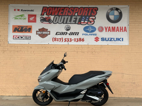 Pre-Owned 2025 Honda PCX – 157cc Premium Automatic Scooter