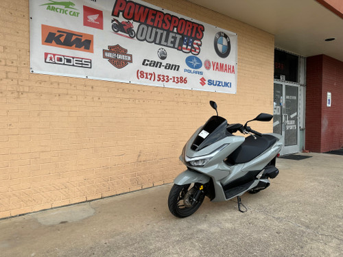 Pre-Owned 2025 Honda PCX – 157cc Premium Automatic Scooter