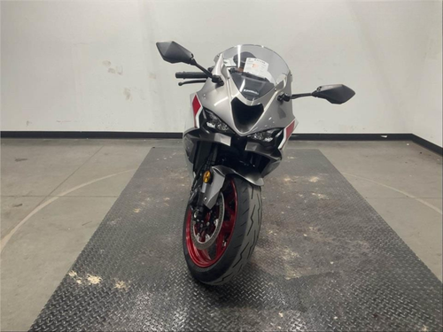 Pre-Owned 2025 Kawasaki Ninja ZX-6R (ZX636KSFAL) – 636cc Supersport Motorcycle