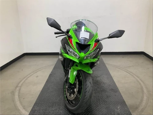 Pre-Owned 2023 Kawasaki Ninja ZX-6R KRT ABS – 636cc Supersport Motorcycle