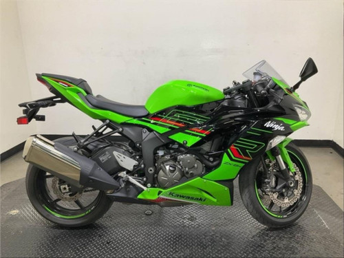 Pre-Owned 2023 Kawasaki Ninja ZX-6R KRT ABS – 636cc Supersport Motorcycle