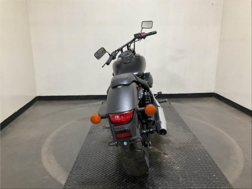 Pre-Owned 2022 Honda Shadow Phantom VT750C2B – 745cc Cruiser Motorcycle