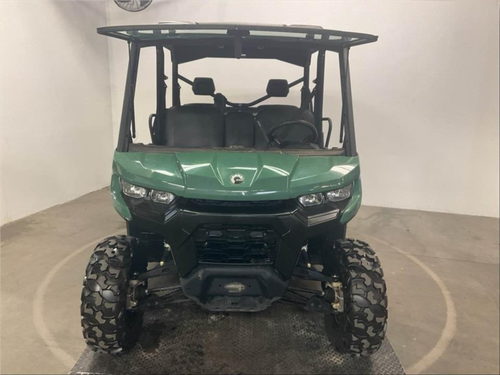 Pre-Owned 2025 Can-Am Defender MAX HD7 – 650cc 4x4 Utility UTV