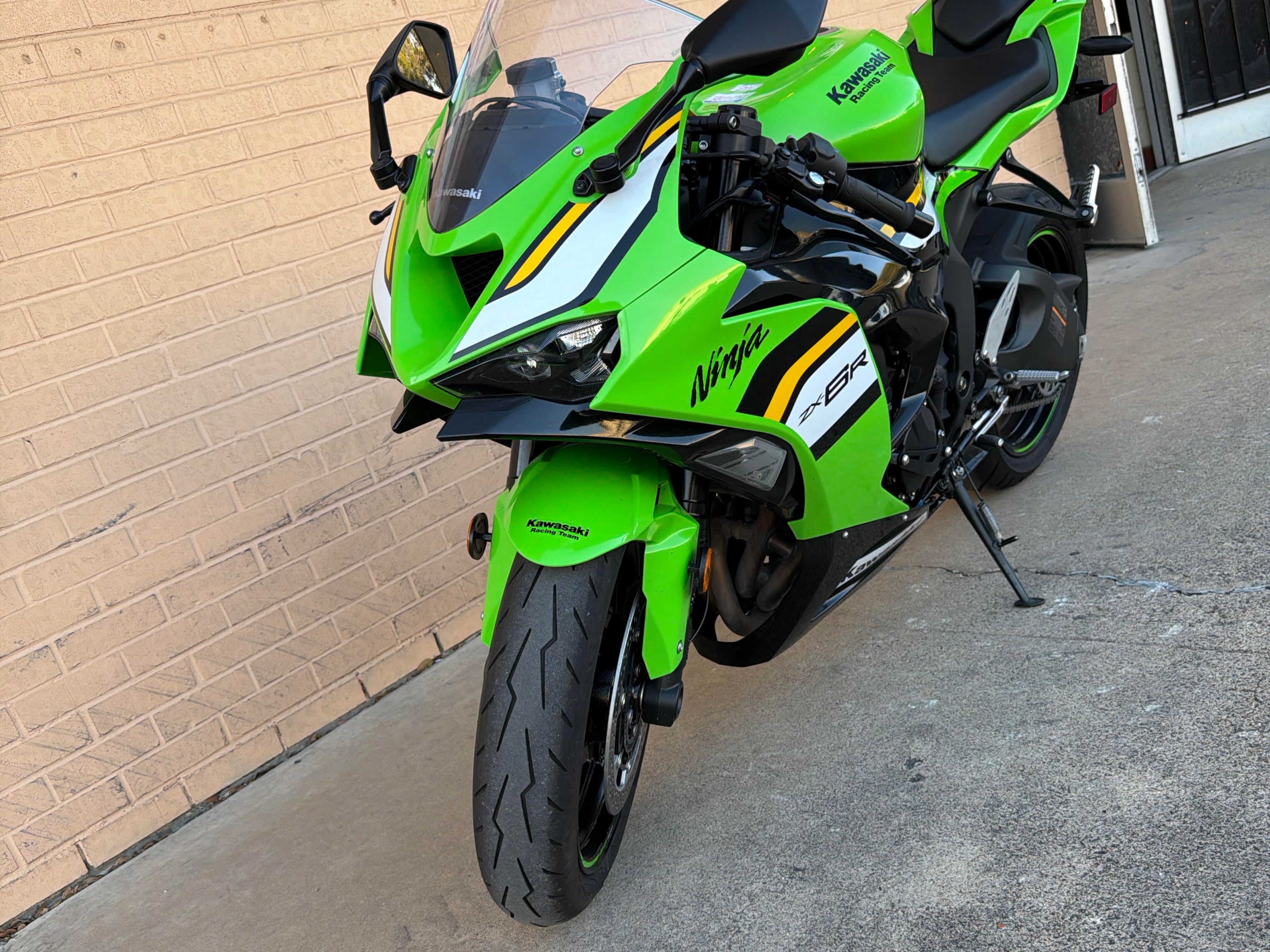 できるだけ早く年内に取りに来ていただける方に！ 2025 Kawasaki Ninja® ZX™-6R ABS | Young Powersports Missoula