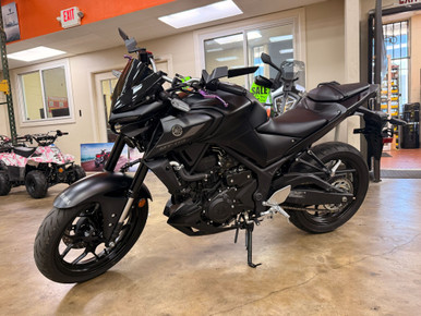 プルメリア Pre-Owned 2024 Yamaha MT-03 | Used 321cc Naked Sport Motorcycle