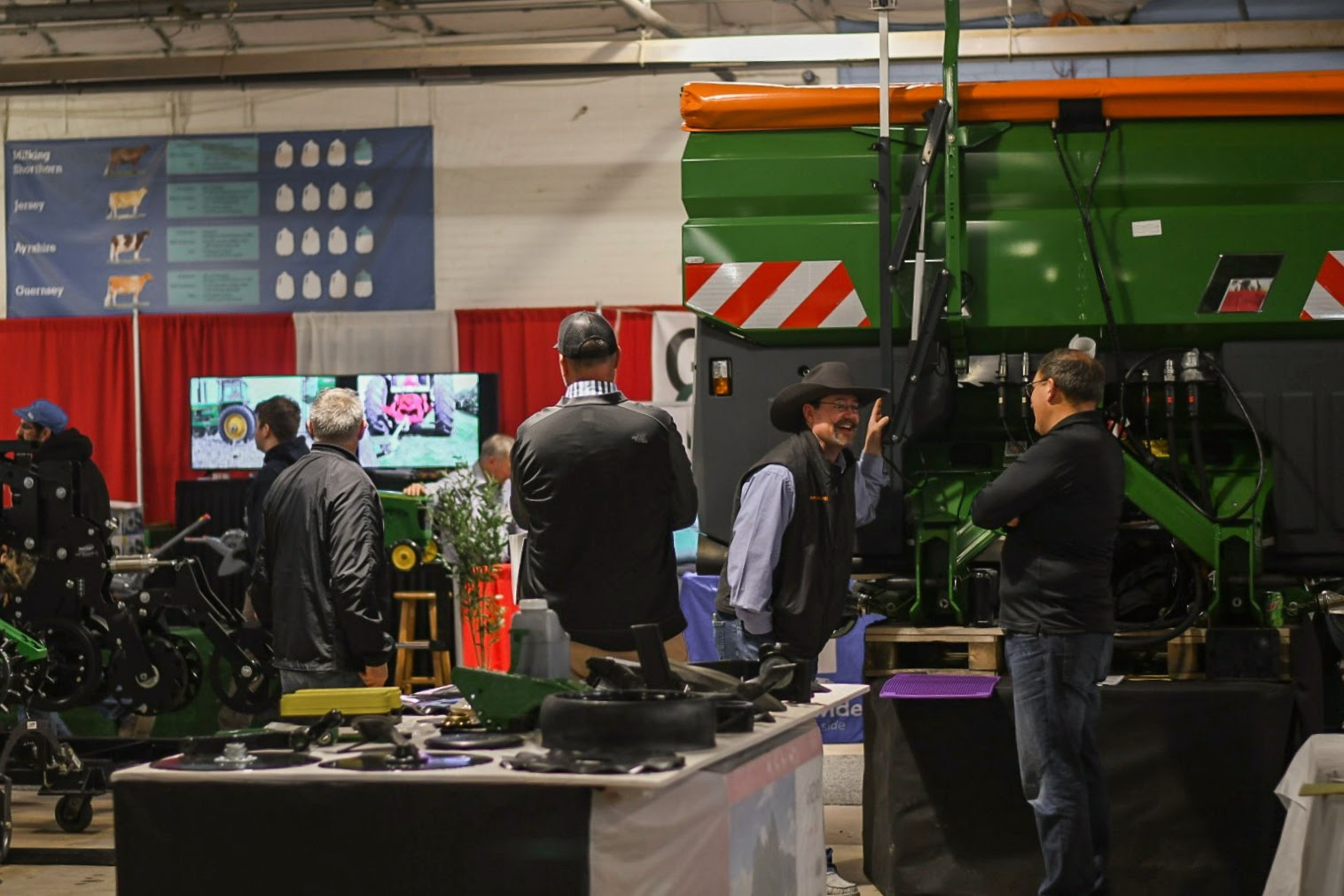 Amazone equipment