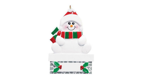 Snowman On Mantle Family - 1