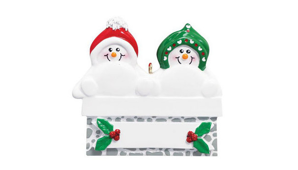 Snowman On Mantle Family - 2