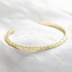 Hammered Gold Bar Bangle Hammered Gold Bar Bangle