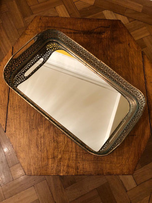 Mirrored Violo Tray Mirrored Violo Tray