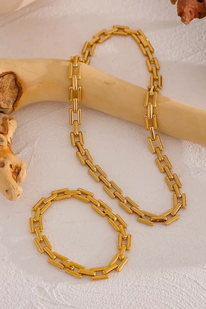 Rectangle Chain Necklace