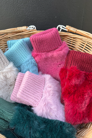 Faux Fur Fingerless Mitts