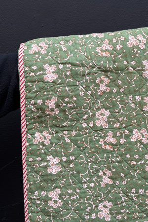 Cotton Quilt 140cm x 180cm - Green Floral