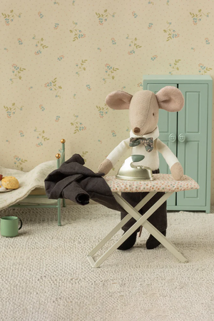 Wedding Suit - Dad Mouse