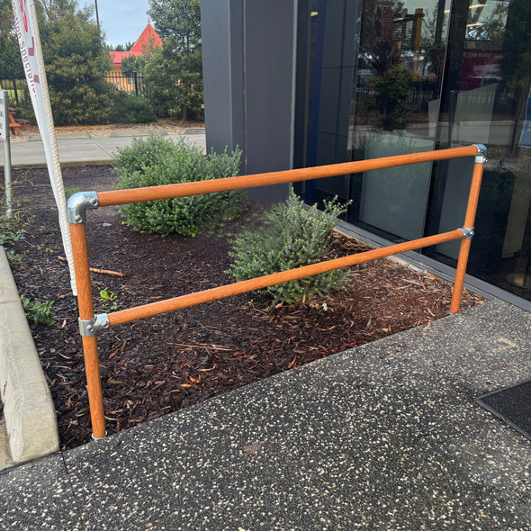 Ezyrail - Mid/Top Rail 2 Metre Length - Timber Look