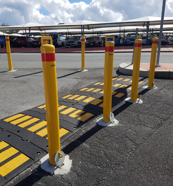 Bollard - Removable 90mm Sleeve Lock - With Sleeve