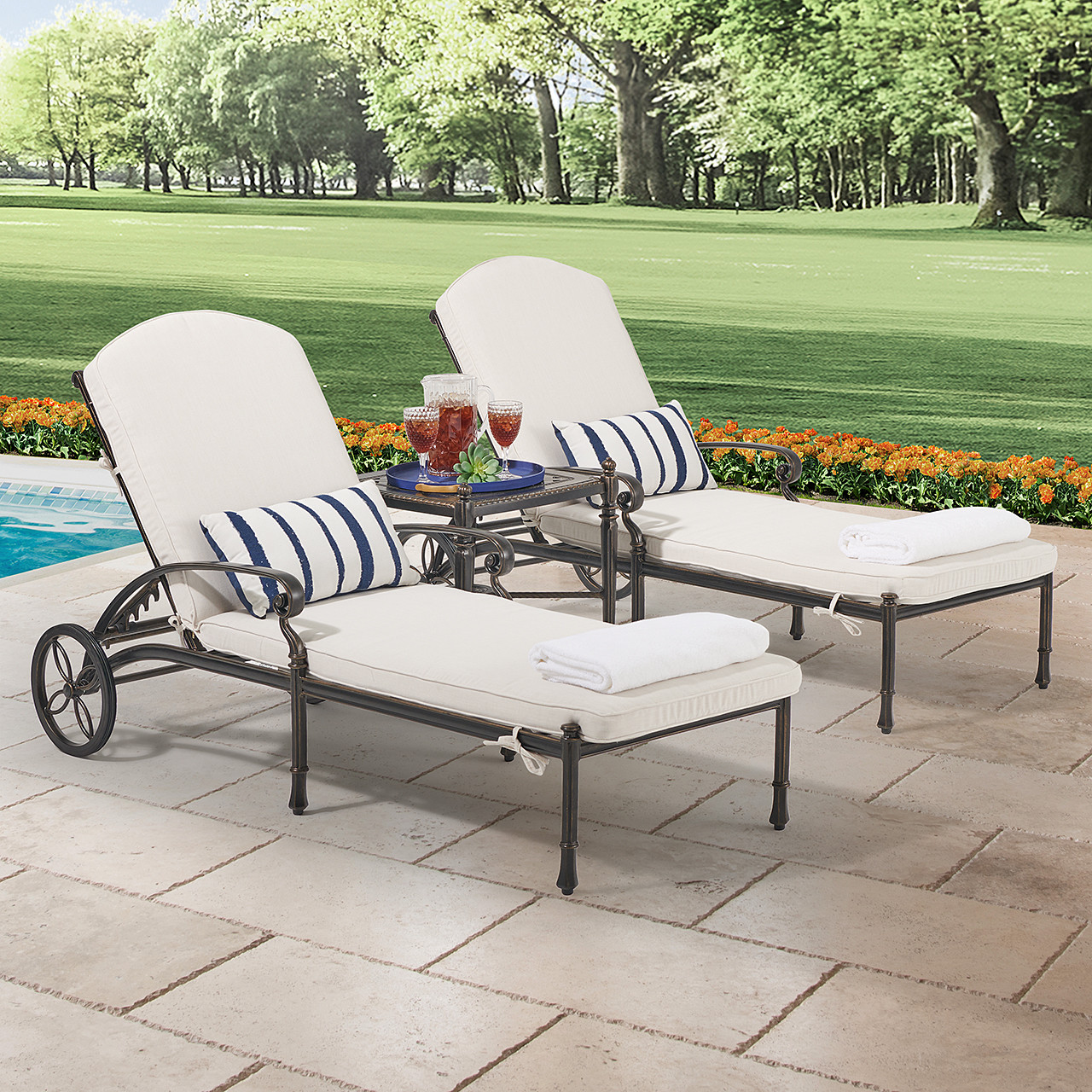 cast aluminum outdoor lounge chairs
