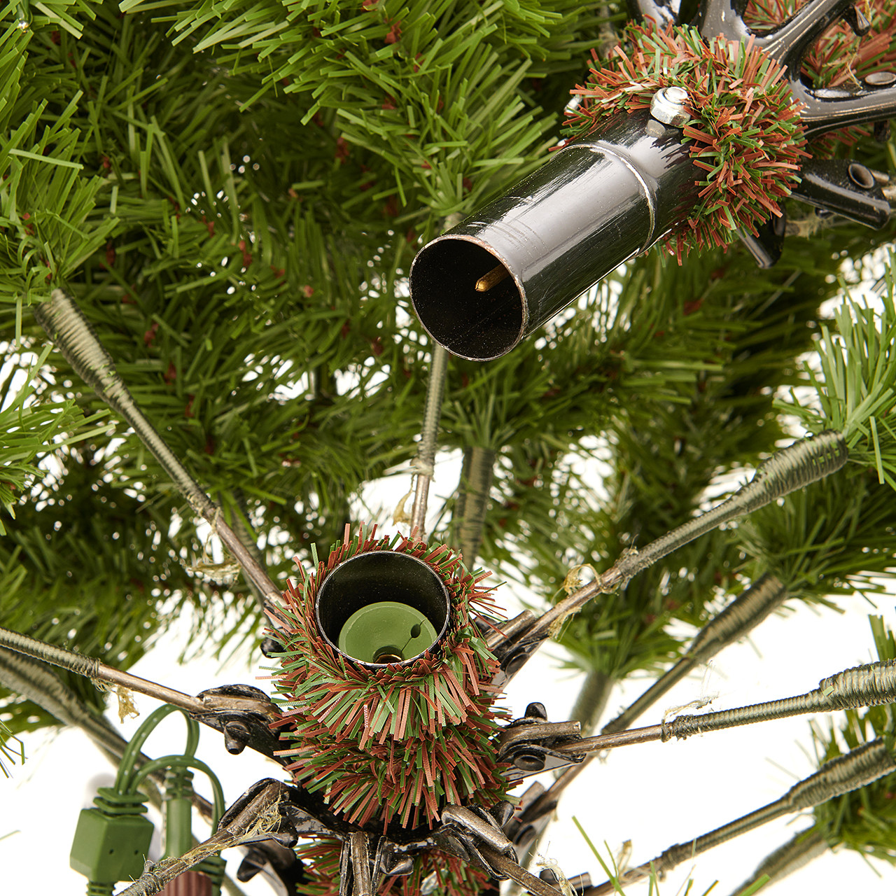 7.5 ft. Fraser Fir Full Christmas Tree with 2800 Twinkling LED