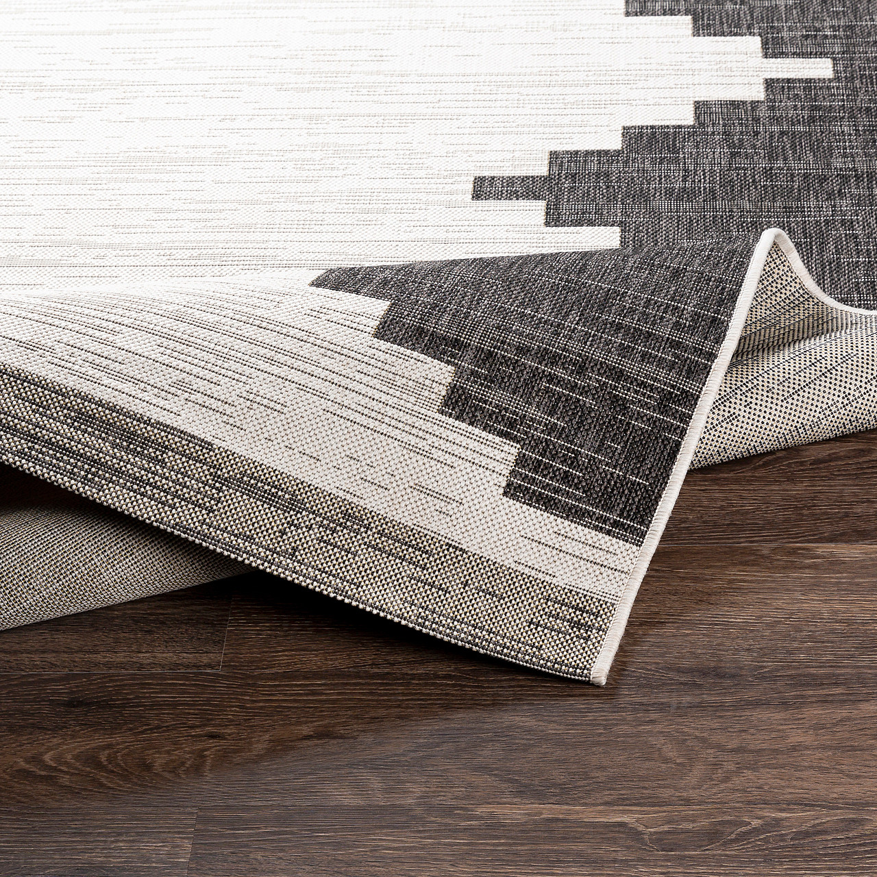 Black and White Aztec Stairs Rug - Fortunoff Backyard Store