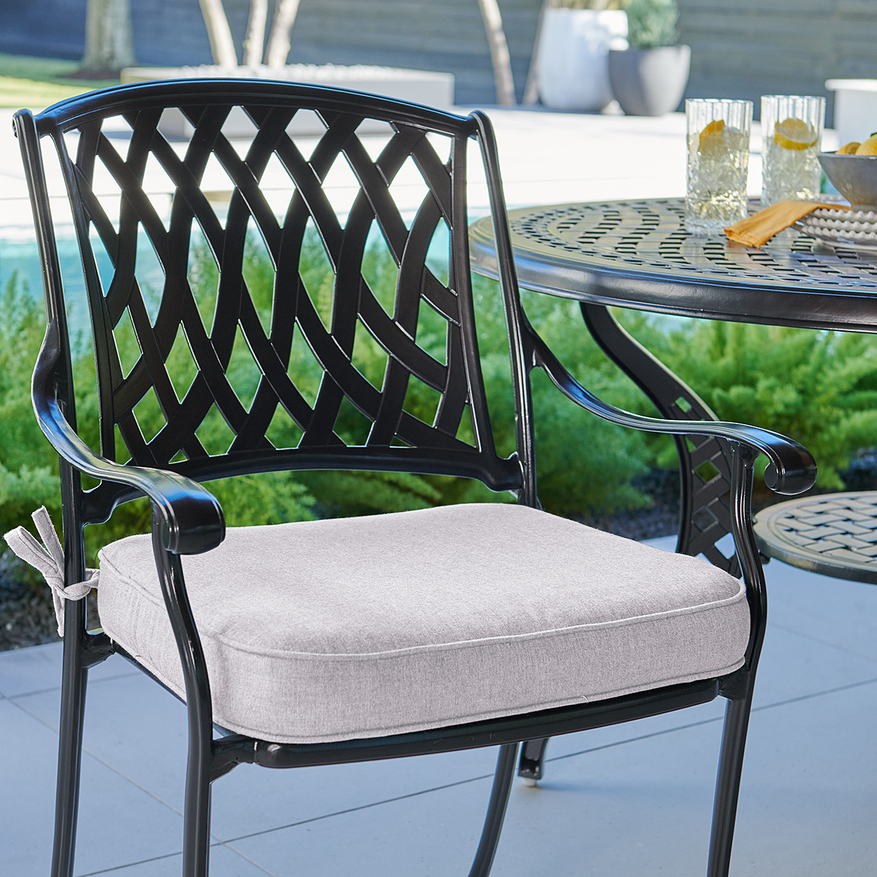 Tivoli Matte Black Cast Aluminum with Cushions 5 Piece Dining Set + 48 in. D Table