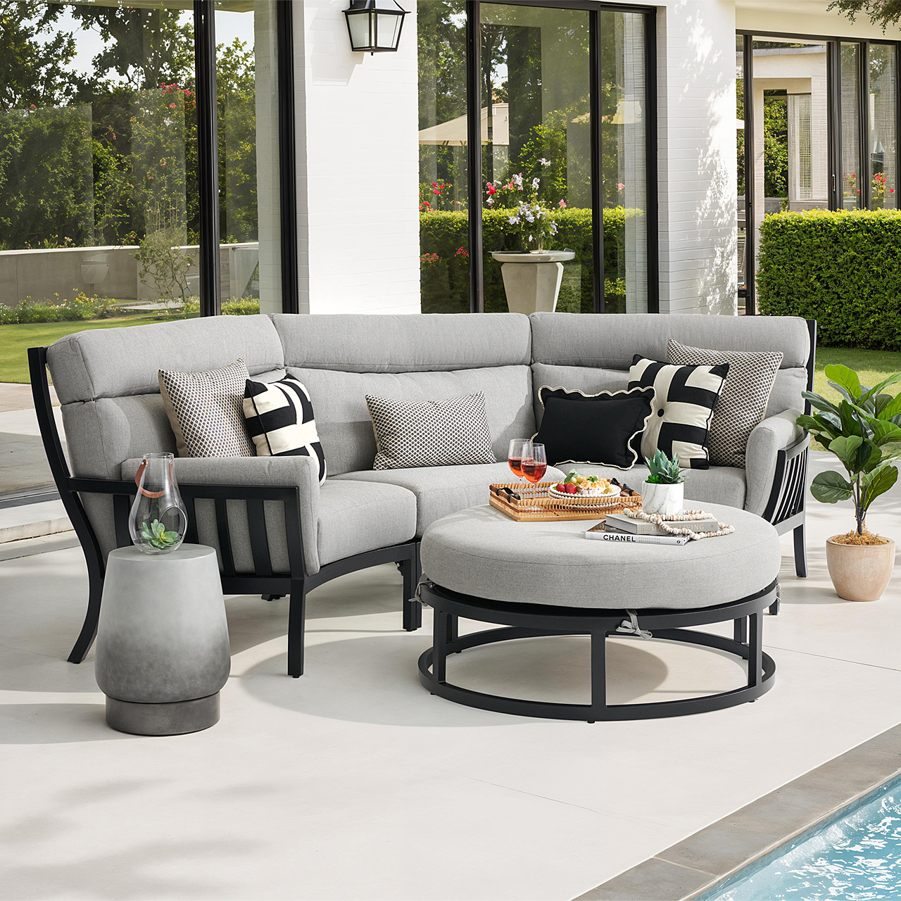 Siena Coal Aluminum with Panama Stone Grey 4 Piece Sectional with Ottoman