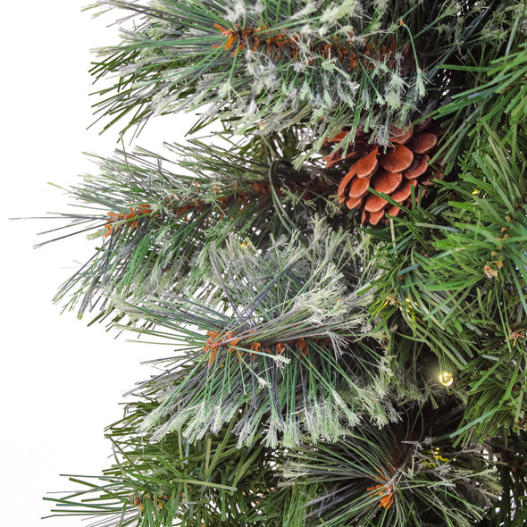 National Tree Company 30 in. Glistening Pine Wreath with 50 LED Lights