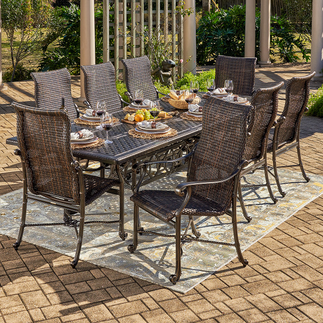 Florence Products - Fortunoff Backyard Store