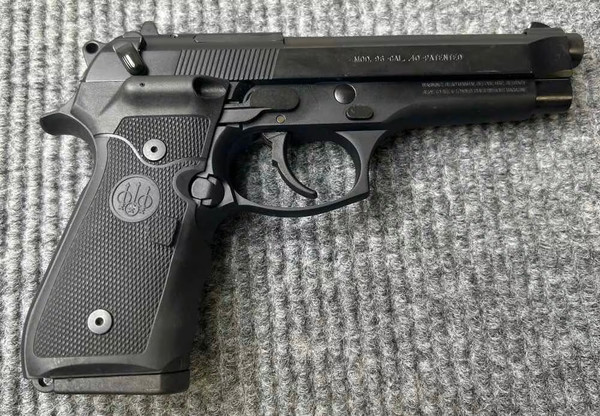 Beretta 96 Semi Auto Handgun w/ Crimson Trace Grips & Original Grips- 40S&W