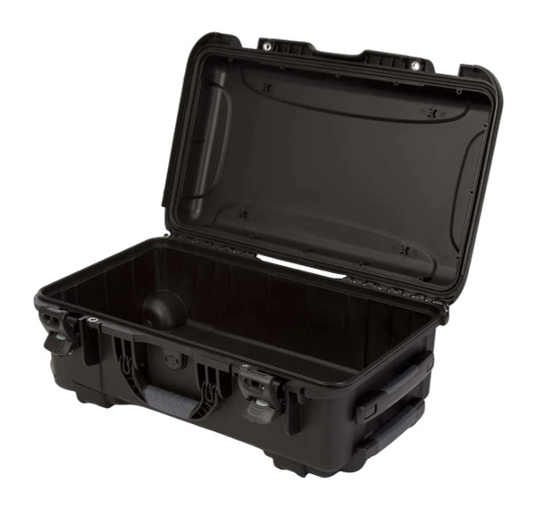 NANUK 935 Wheeled Waterproof Protective Case Black