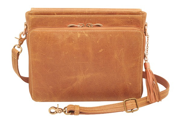 KINGPORT INDUSTRIES LLC GTM-CZY/22 CRML Clutch Purse Crossbody in Buff