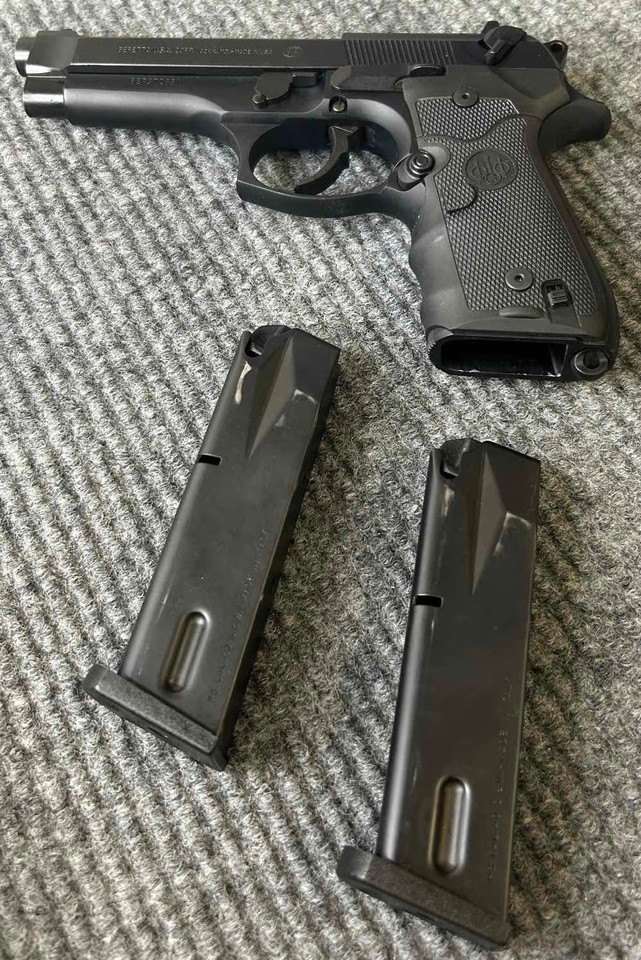 Beretta 96 Semi Auto Handgun w/ Crimson Trace Grips & Original Grips- 40S&W