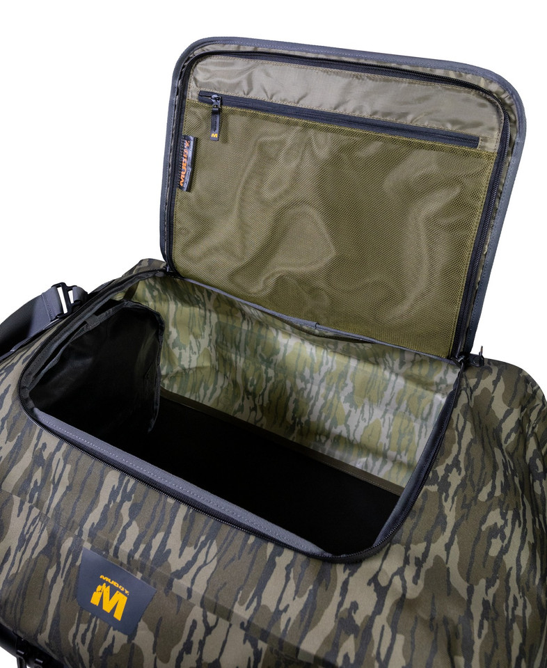 Walkers Game Ear Muddy DV8 100L Duffle Mobile Bag
