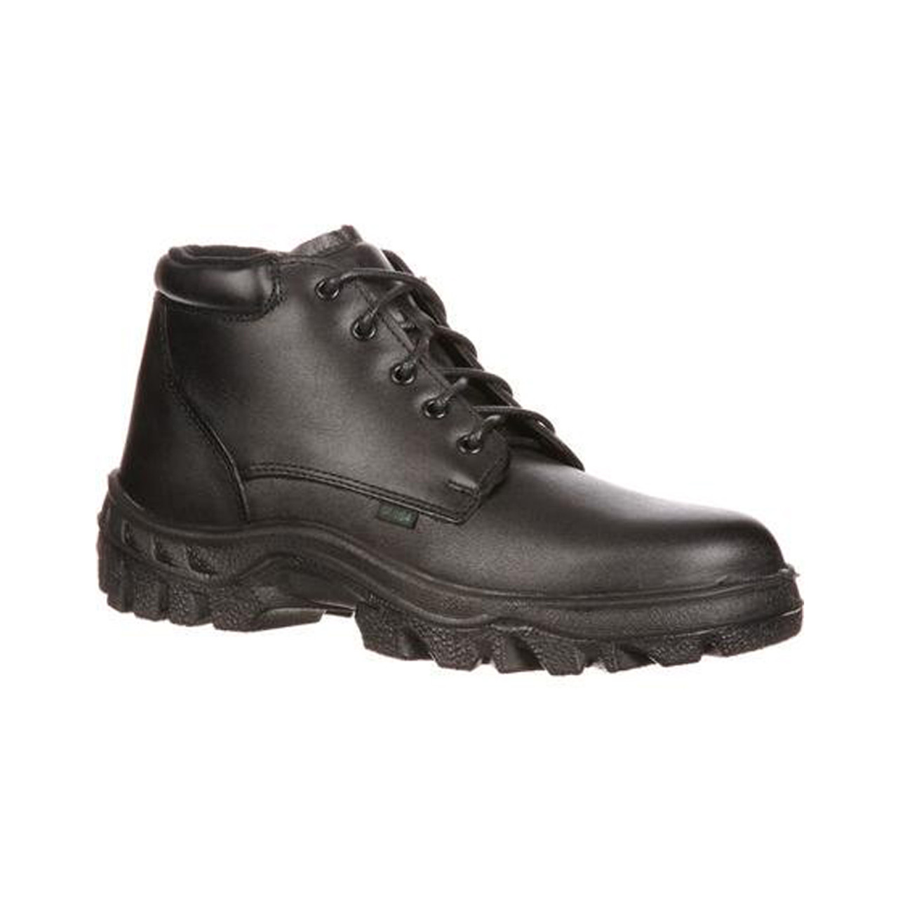 slip resistant chukka boots