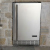 Coyote Outdoor Refrigerator with Right Swing Hinge